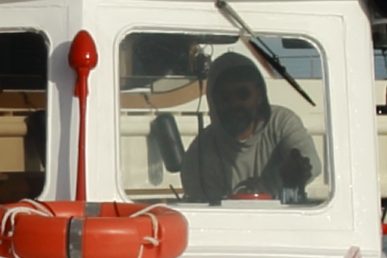 Jaffar & Bacoulou Il redonne vie à Bacoulou au chantier naval de l’Estérel à Cannes